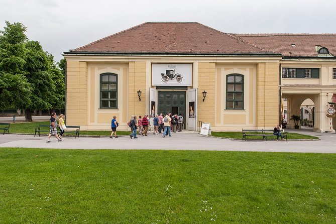 Skip the Line:Imperial Carriage Museum by Schönbrunn Kaiserliche Wagenburg Wien - Vienna’s Imperial Carriage Museum is for people who like details