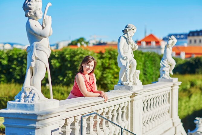 Skip-the-line Upper Belvedere Tickets and Guided Tour Vienna - Art Corner to Gilded Gates: Your Tour’s Pace and First Sense of Place