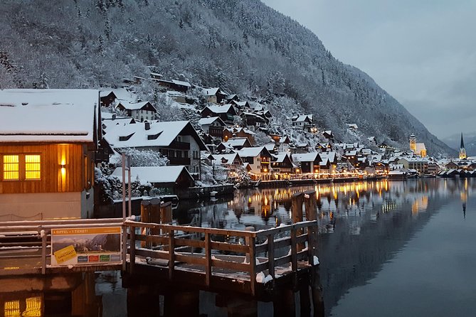 Small-Group Christmas Day Trip to Hallstatt from Vienna - Hallstatt With a Local Expert, Plus Free Time to Wander