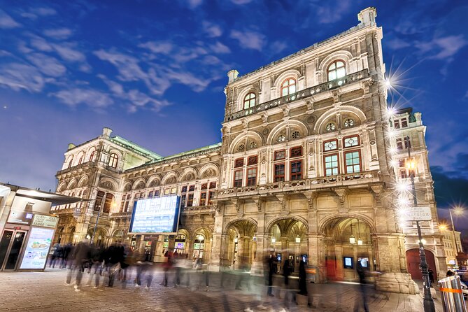 STATE OPERA - PRIVATE guided tour (tickets included) - Who this tour is best for