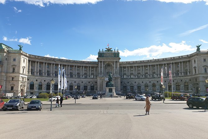 The best of Vienna on foot - Hofburg area landmarks, plus the Plague Column in the mix