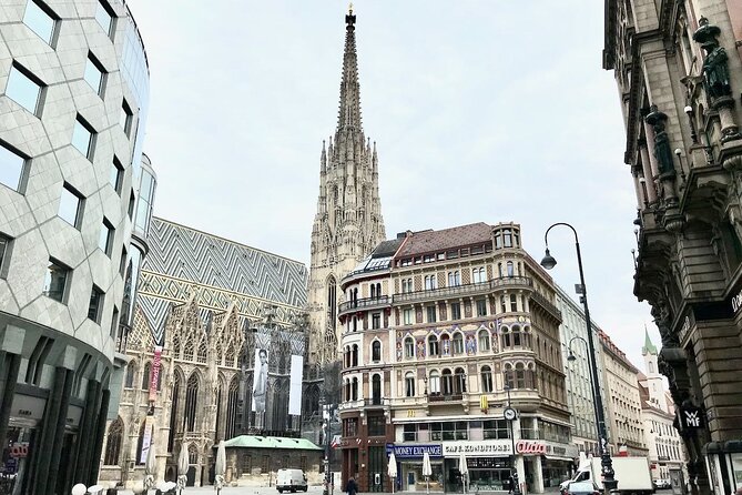 The best of Vienna on foot - Start at Maria-Theresa Memorial, then head toward the core sights