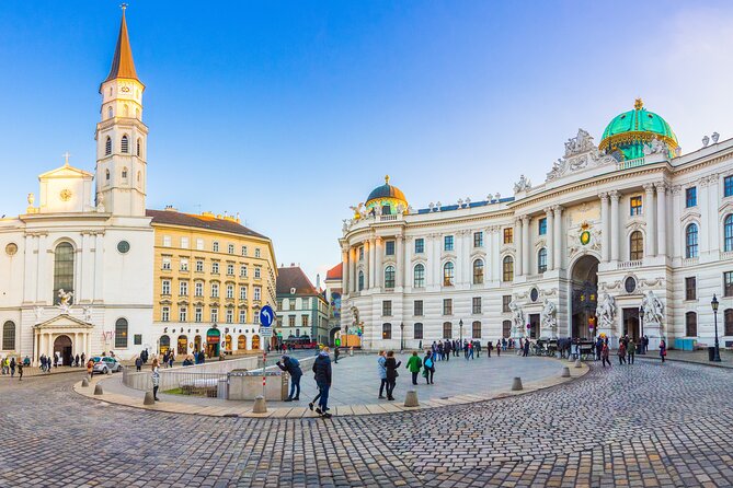 The Most Delicious Private Food Tour of Vienna: 6 or 10 Tastings - Walking, timing, and finding your guide in the middle of Vienna