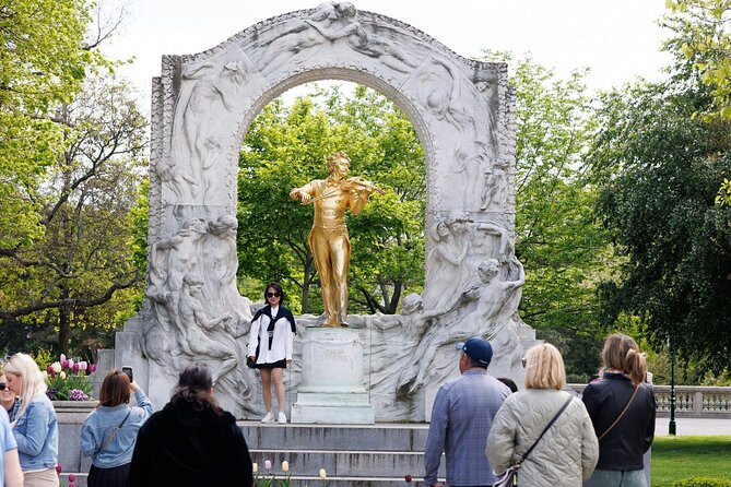 The Viennese Sound of Music Tour & Ticket to Strauss Museum - Stop-by-stop: what to look for at each landmark