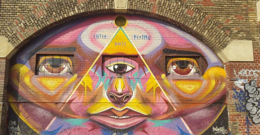 Vienna: 2-Hour Street Art Tour - Prime Tours Street Art in Vienna, the 6:00 PM Angle
