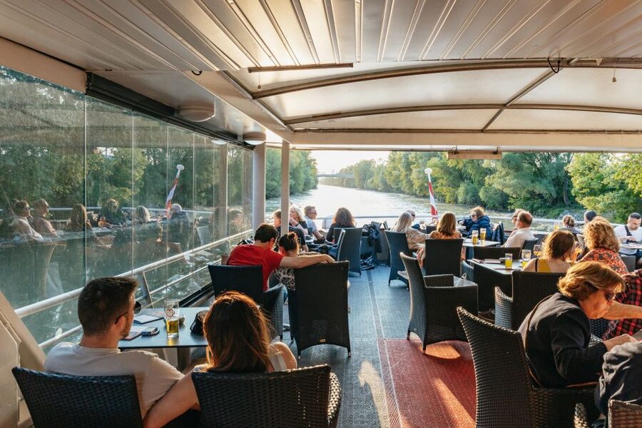 Vienna: 3-Course Evening Dinner Cruise - The Cruise Route: Danube Canal, Locks, and When the View Matters