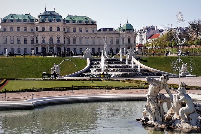 Vienna at First Glance a Private Walking Tour for First Timers - A private orientation to Vienna’s main story, in about three hours