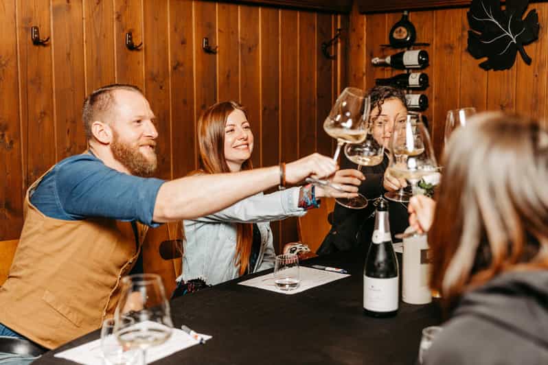 Vienna: Austrian Wine Tasting Evening - Pairing Charcuterie with Wine, the Simple Trick That Helps You Taste Better