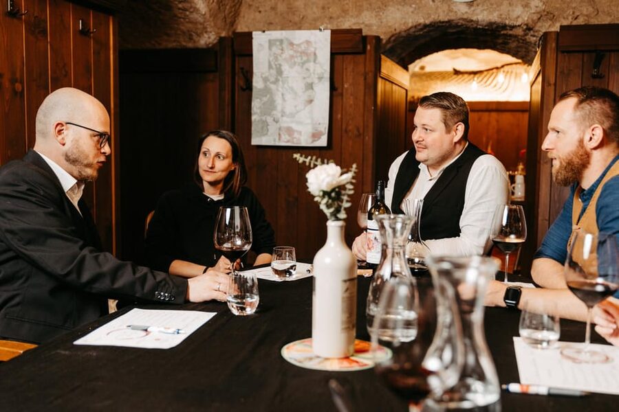 Vienna: Austrian Wine Tasting Evening - Who This Vienna Austrian Wine Tasting Evening Is For