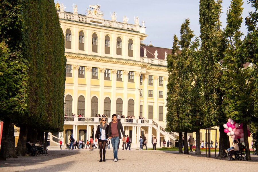 Vienna: Bus & Schönbrunn Palace Skip-the-Line Guided Tour - Should you book? My practical take
