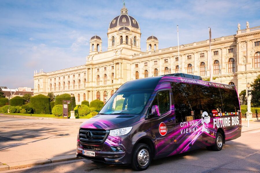 Vienna: Bus Tour with Virtual Reality Experience - The Route Starts With Vienna’s Big Names: Opera to Heroes Square