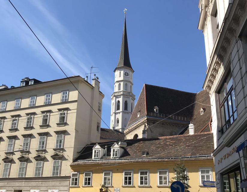 Vienna: City Center Guided Walking Tour - Key highlights worth waking up for