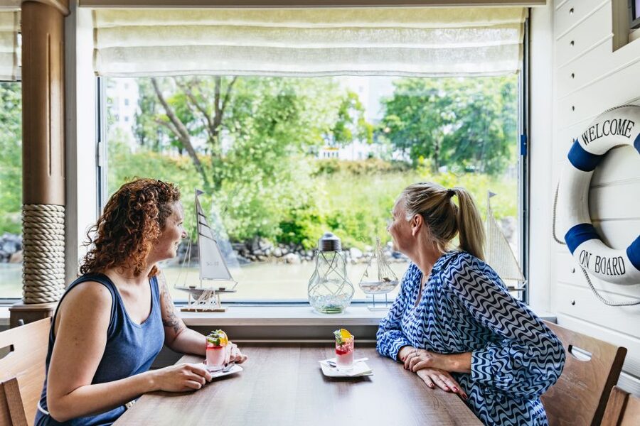 Vienna: City Cruise with Optional Lunch - Who should book this Vienna canal cruise, and who should skip