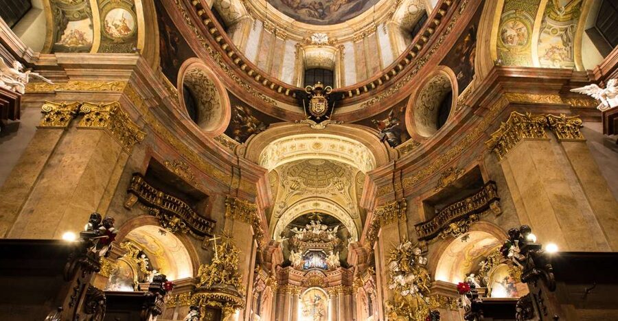Vienna: Classic Ensemble Vienna in St. Peter's Church Ticket - The Sound and the Setting: Baroque Church + Chamber Players