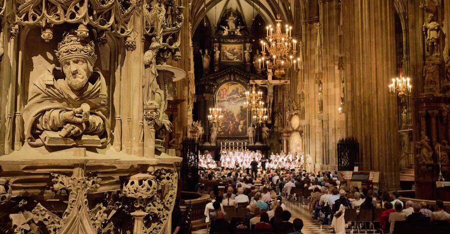 Vienna: Classical Concert at St. Stephen's Cathedral - Arriving early: check-in time and how seats shape what you feel
