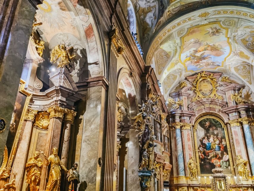 Vienna: Classical Concert in St. Anne's Church (Annakirche) - Period instruments: why the sound feels different here