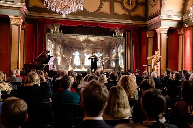 Vienna Classical Concert – Strauss in Historic 1837 Hall - The concert program: orchestra, solo opera singer, and what you will notice