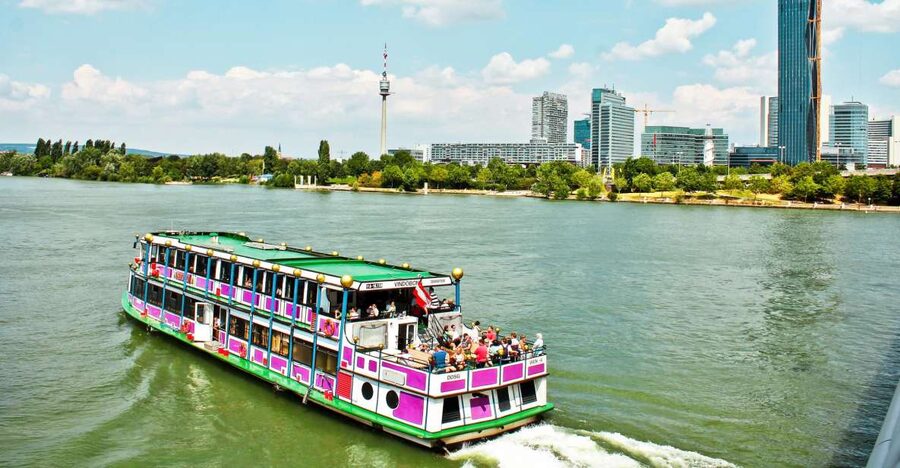 Vienna: Cruise and Schnitzel Tour - Key Points You Should Know Before You Go