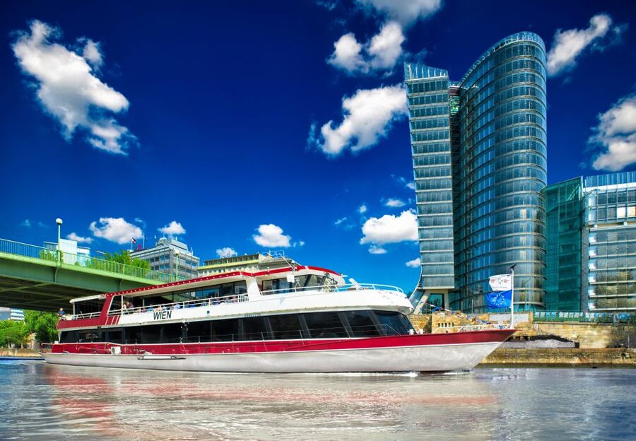 Vienna: Cruise and Schnitzel Tour - Price and Value: Is $66 a Good Deal?