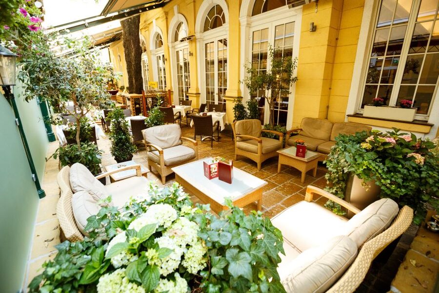 Vienna: Culinary Experience at Restaurant Stefanie - Who should book this dining experience
