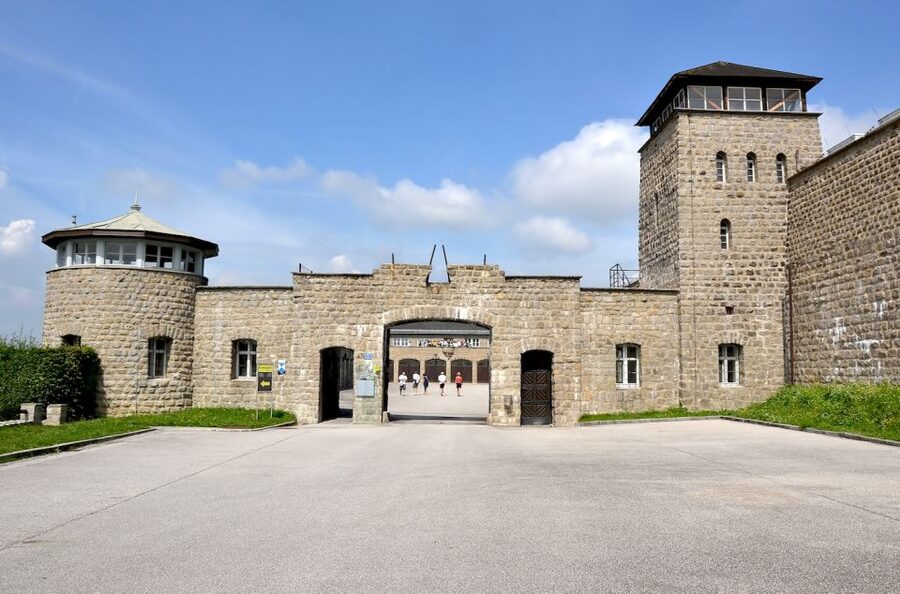 Vienna: Day Trip to Mauthausen Concentration Camp Memorial - Key things that make this tour worth your time