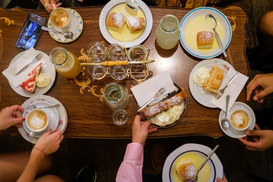 Vienna: Dessert Tour with Pastries, Cakes & Hidden Cafes - Route overview: subway hop to the 10th district, then the 4th, then Naschmarkt