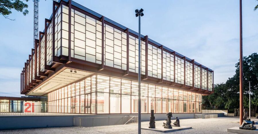 Vienna: Entry Ticket Belvedere 21 & Contemporary Art - Where Your Day Goes Inside: Contemporary Art on Multiple Levels