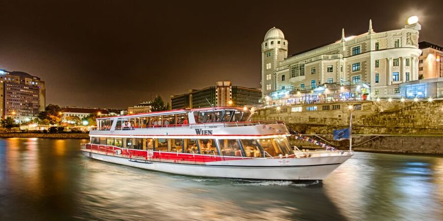 Vienna: Evening Cruise Along The Danube - The real timing: 3 hours on the clock, but your moving time may vary