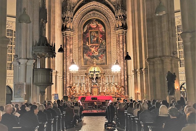 Vienna: Festive Advent, Christmas and New Year concerts - The setting: warm church comfort plus world-class music focus