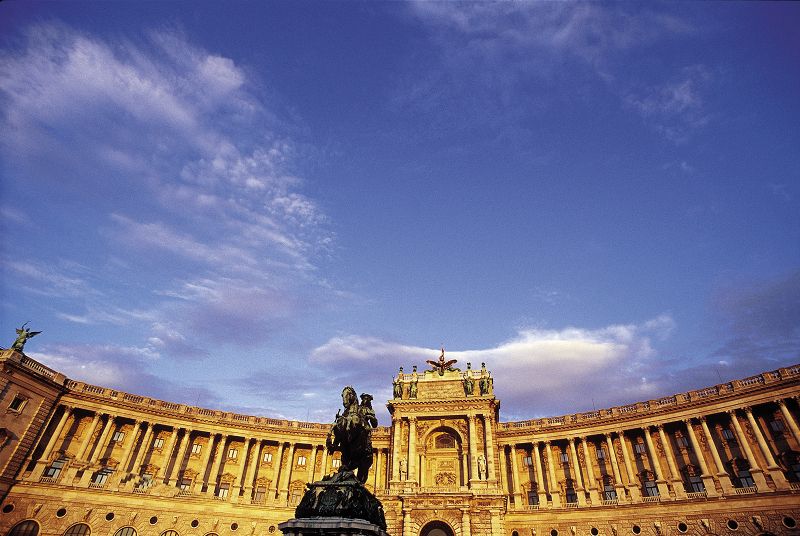 Vienna: Full-Day Private Tour including Schönbrunn Palace - Who This Tour Suits Best (And Who Might Want Alternatives)