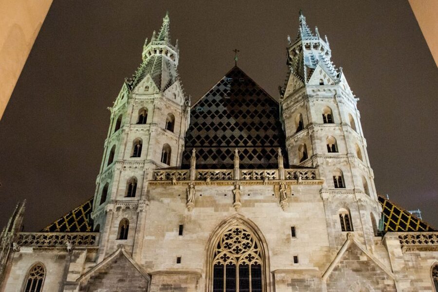 Vienna: Ghosts and Legends Guided Nighttime Walking Tour - Why Vienna’s ghost stories work best after dark