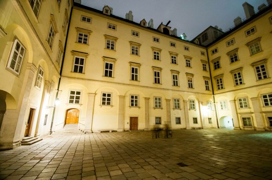 Vienna: Ghosts and Legends Guided Nighttime Walking Tour - Vienna’s vampire and witch lore, and the Dracula connection