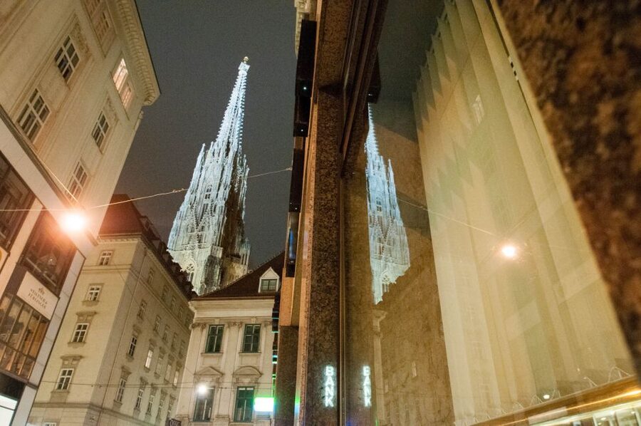 Vienna: Ghosts and Legends Guided Nighttime Walking Tour - Count Dracula as a story thread, not a scare tactic