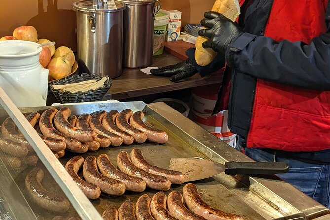 Vienna Guided Christmas Market Food and Drink Tour - What you actually get: snacks, drinks, and the tasting rhythm