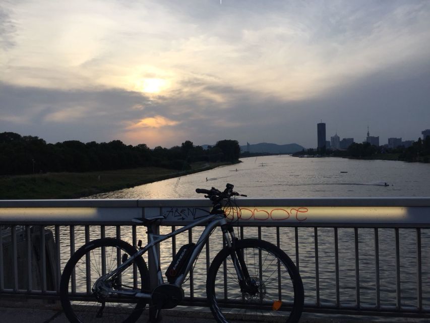 Vienna: Guided E-Bike Tour - The Guide Experience: English, Pace, and Real Communication