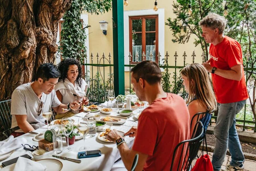 Vienna: Guided Foodie Walking Tour with Tastings and Coffee - Starting at WEIN & CO Stephansplatz: a smart launch point for food lovers