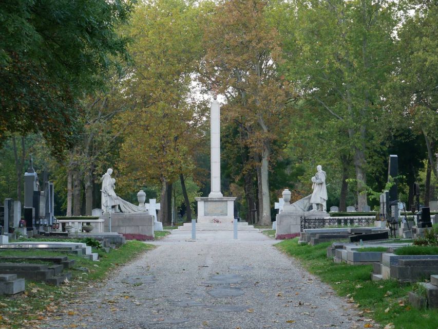 Vienna: Guided Walking Tour of the Central Cemetery - Why This Walk Works as a 2-Hour Vienna Detour