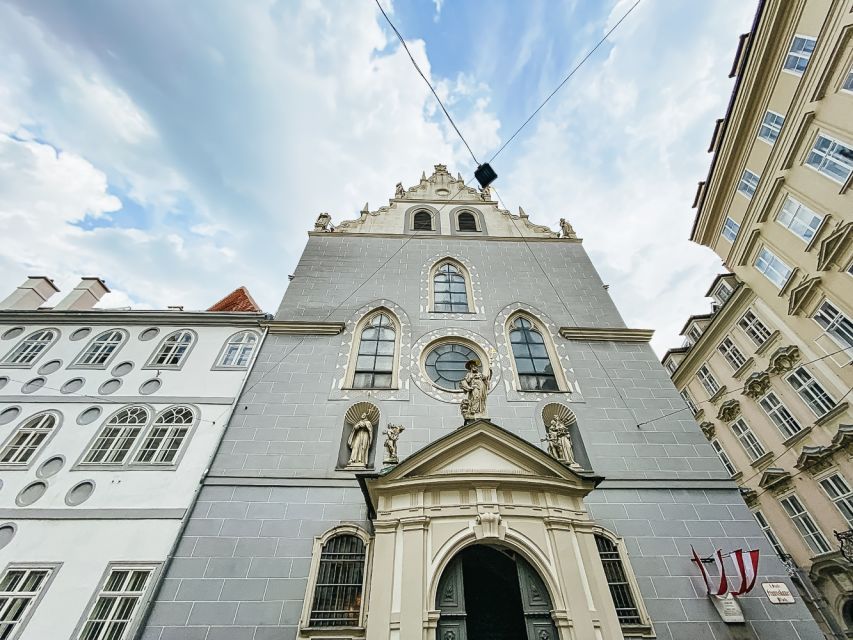 Vienna: Hidden Secrets and Local Stories Walking Tour - Blutgasse and Domgasse: alleys with personality, not just narrow streets