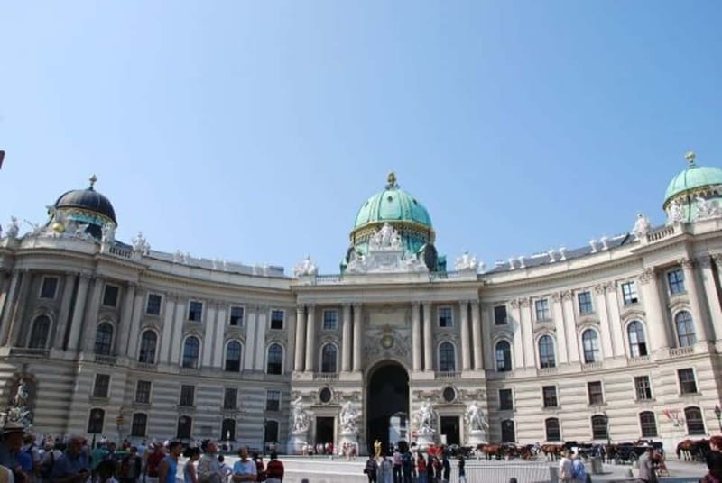 Vienna: History Highlight Walking Tour - Why this Vienna history walk is such good use of your time