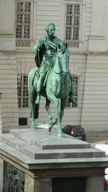 Vienna: History Highlight Walking Tour - Before you go: weather, small groups, and tour rules that matter