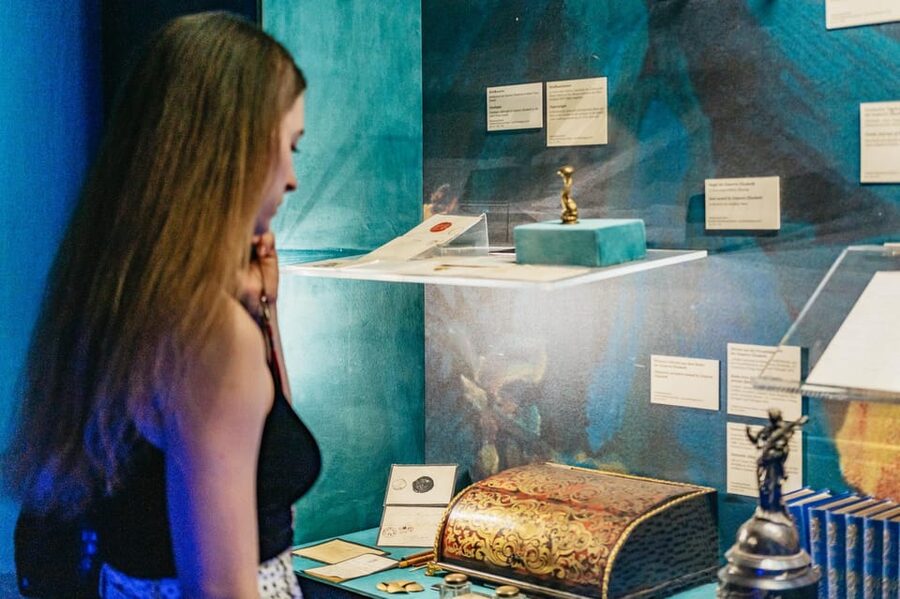 Vienna: Hofburg and Empress Sisi Museum Guided Tour - What you get for $56, and why it can be good value