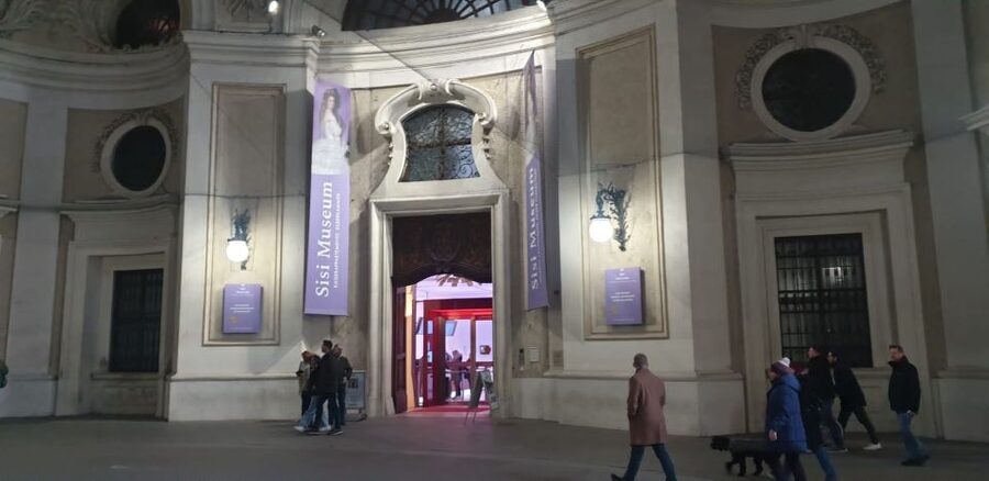 Vienna: Hofburg Palace and Principessa Sissi Tour - Sisi Museum Hofburg Wien, skip the line and get the story behind the rooms