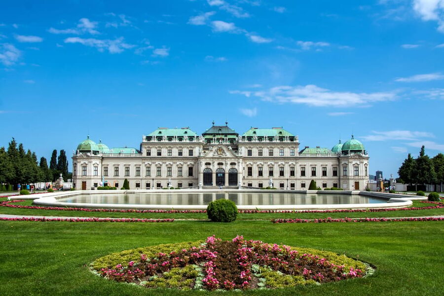 Vienna: Hop-on Hop-off, Ferris Wheel, and River Cruise - Digital walking tour: the quiet bonus you’ll actually use