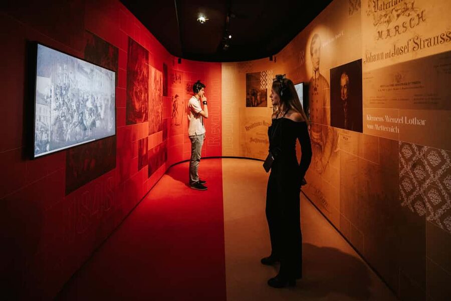 Vienna: Johann Strauss - Immersive Audiovisual Experience Ticket - The composing machine: make a waltz and take it with you