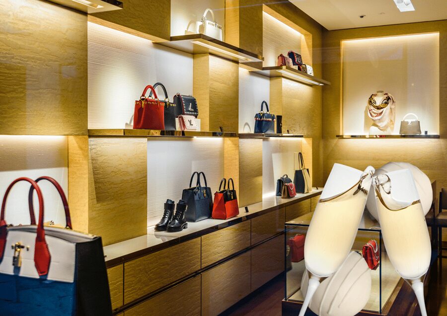 Vienna: Luxury Vintage Fashion Walking Tour - Key points to know before you go