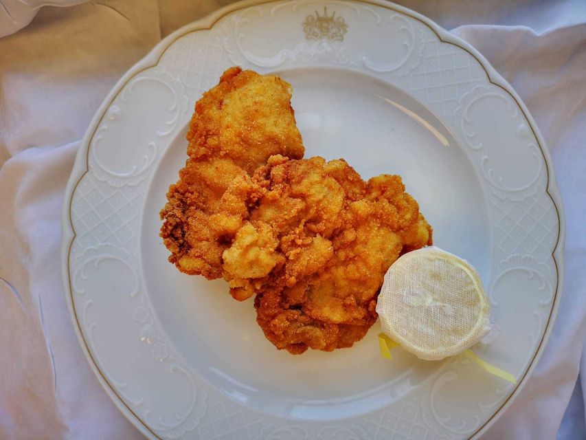 Vienna: Mozart Concert and Austrian Delights Dinner - The concert at Musikverein: Mozart serenades plus Strauss favorites