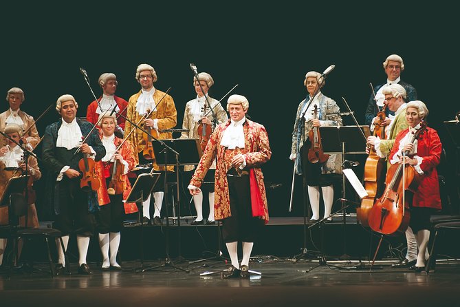 Vienna Mozart Concert in Historical Costumes at the Musikverein - The 30-musician Vienna Mozart orchestra, costumes, and the pace of the program