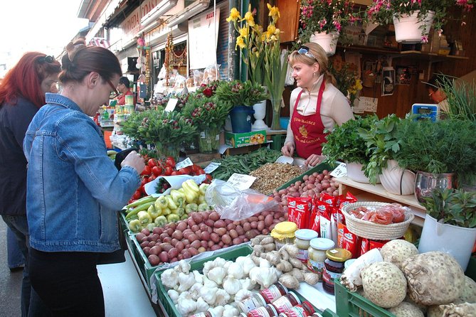 Vienna Naschmarket Food Tasting Tour - How the Guide Makes Vendor Stops Worth Your Time