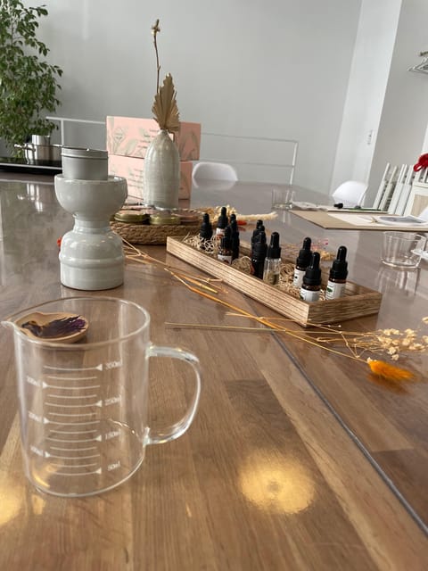 Vienna: Natural soy wax candles Workshop - Who should book this, and who should skip it