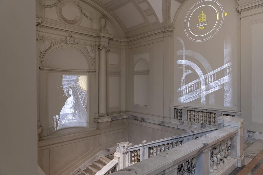 Vienna: New Hofburg Palace Audio-Guided Tour & Entry Ticket - Where to start at Weltmuseum Wien, Heldenplatz